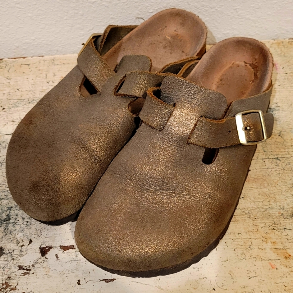 Birkenstock clog, gold/tan, size 37, women's size 7